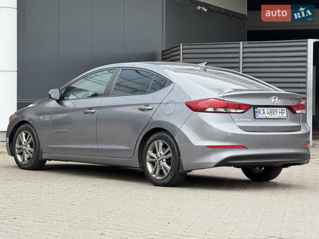 Сірий Хендай Елантра, об'ємом двигуна 2 л та пробігом 148 тис. км за 9900 $, фото 6 на Automoto.ua