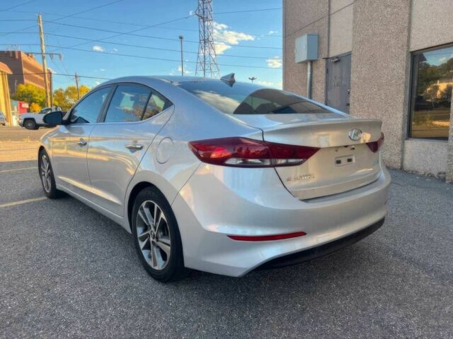 Сірий Хендай Елантра, об'ємом двигуна 2 л та пробігом 68 тис. км за 4600 $, фото 3 на Automoto.ua