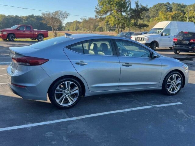 Сірий Хендай Елантра, об'ємом двигуна 2 л та пробігом 69 тис. км за 8000 $, фото 5 на Automoto.ua