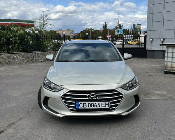 Серый Хендай Элантра, объемом двигателя 2 л и пробегом 135 тыс. км за 12300 $, фото 5 на Automoto.ua