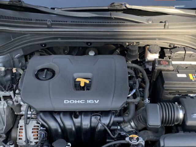 Сірий Хендай Елантра, об'ємом двигуна 2 л та пробігом 81 тис. км за 14400 $, фото 7 на Automoto.ua