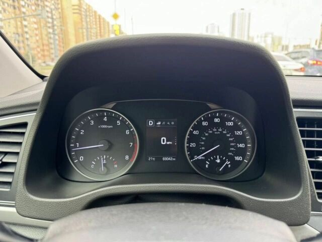 Сірий Хендай Елантра, об'ємом двигуна 2 л та пробігом 110 тис. км за 8800 $, фото 13 на Automoto.ua
