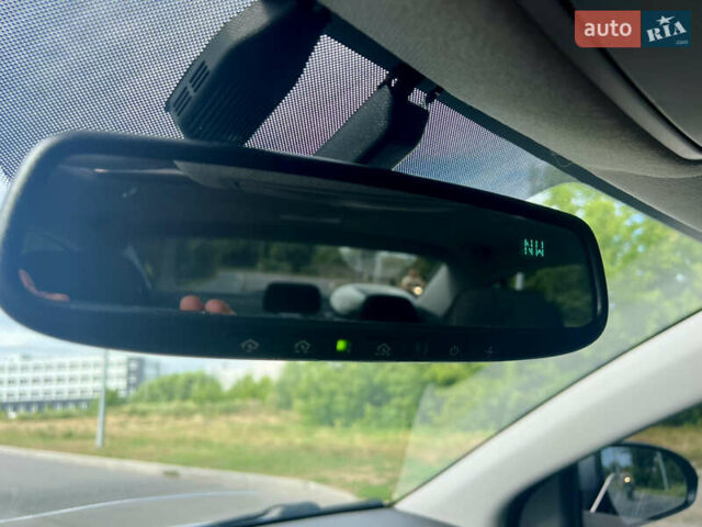 Серый Хендай Элантра, объемом двигателя 2 л и пробегом 169 тыс. км за 13300 $, фото 38 на Automoto.ua