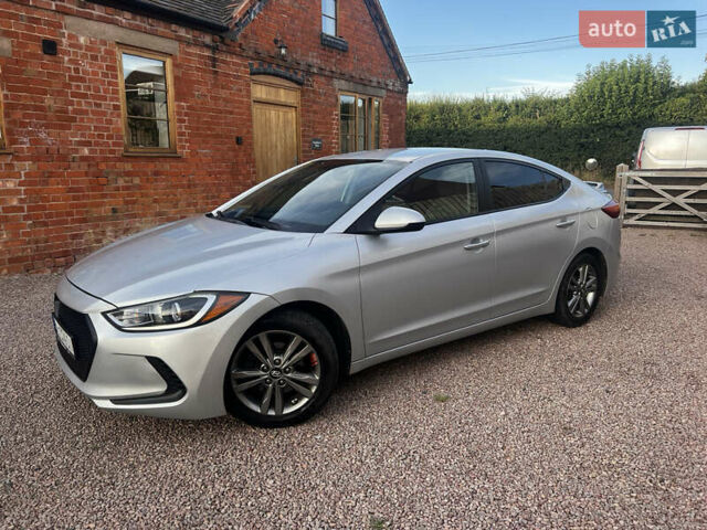 Сірий Хендай Елантра, об'ємом двигуна 2 л та пробігом 101 тис. км за 11900 $, фото 6 на Automoto.ua