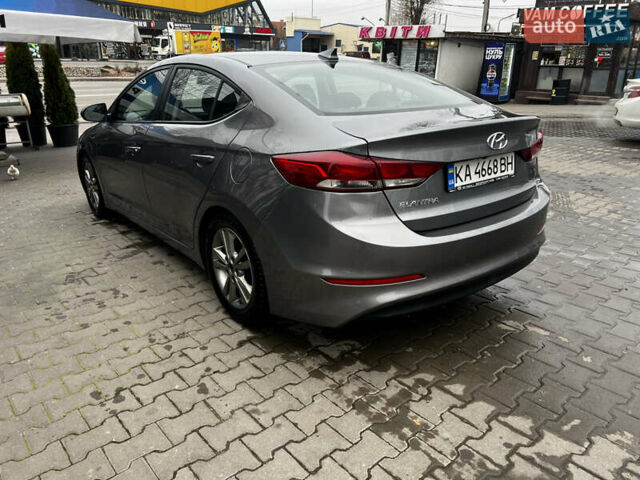 Сірий Хендай Елантра, об'ємом двигуна 2 л та пробігом 79 тис. км за 9900 $, фото 4 на Automoto.ua
