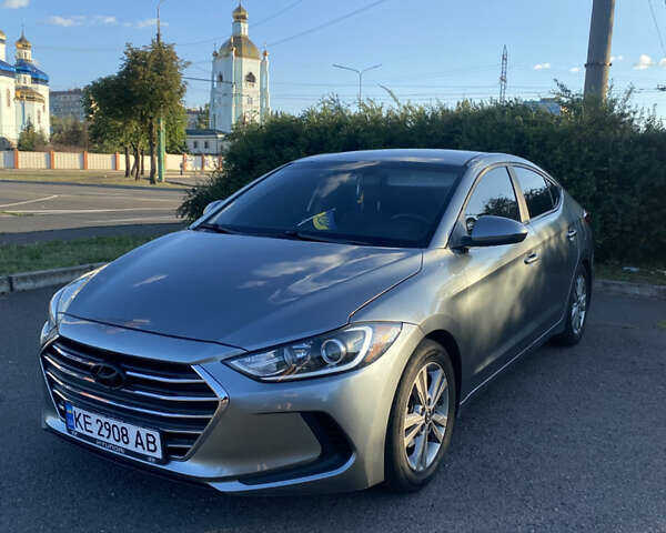 Серый Хендай Элантра, объемом двигателя 2 л и пробегом 96 тыс. км за 9800 $, фото 3 на Automoto.ua