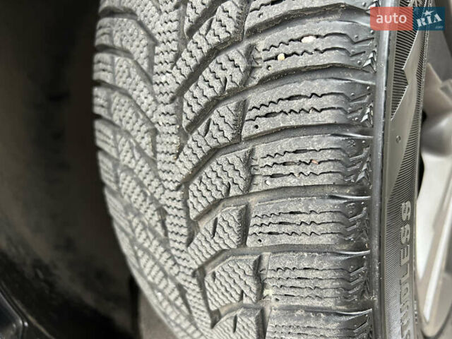 Серый Хендай Элантра, объемом двигателя 1.98 л и пробегом 128 тыс. км за 12500 $, фото 25 на Automoto.ua