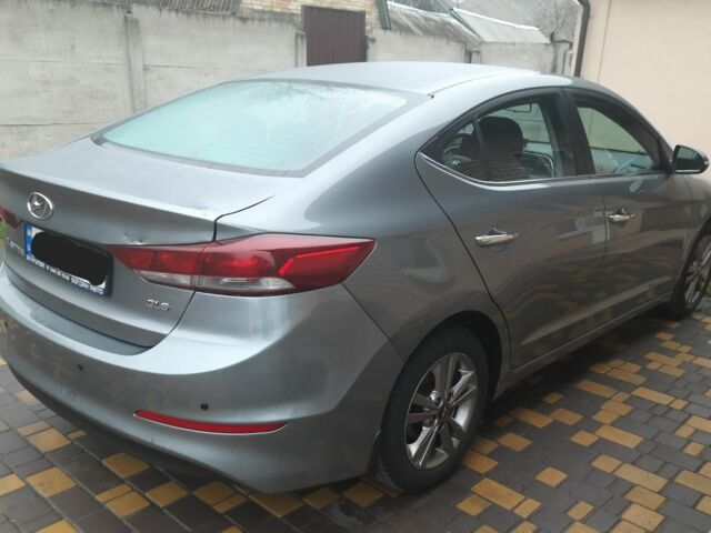 Сірий Хендай Елантра, об'ємом двигуна 0 л та пробігом 132 тис. км за 10900 $, фото 6 на Automoto.ua