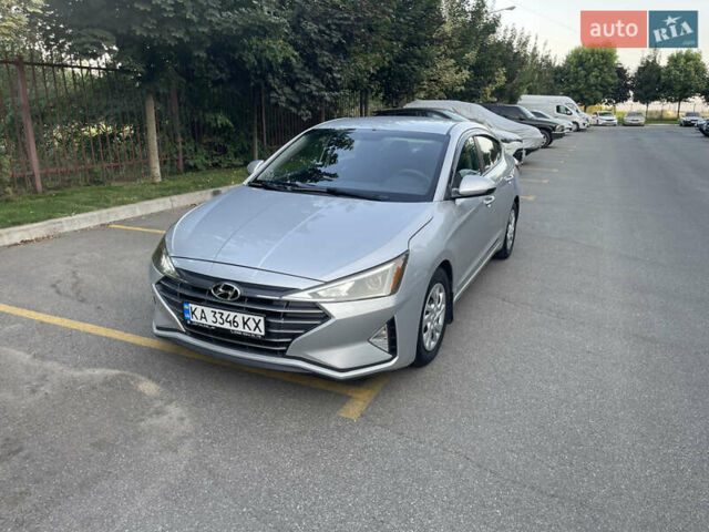 Серый Хендай Элантра, объемом двигателя 2 л и пробегом 97 тыс. км за 11999 $, фото 9 на Automoto.ua