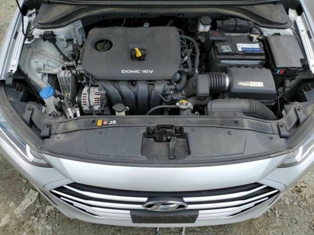 Серый Хендай Элантра, объемом двигателя 2 л и пробегом 62 тыс. км за 2500 $, фото 9 на Automoto.ua