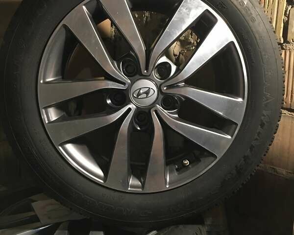 Серый Хендай Элантра, объемом двигателя 2 л и пробегом 183 тыс. км за 15000 $, фото 38 на Automoto.ua