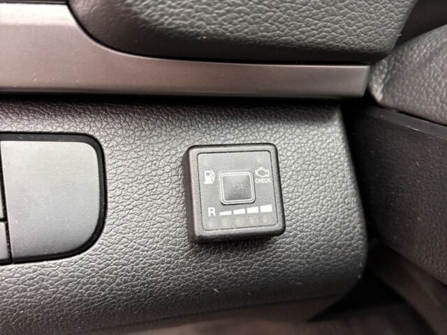 Сірий Хендай Елантра, об'ємом двигуна 1.6 л та пробігом 111 тис. км за 11900 $, фото 19 на Automoto.ua