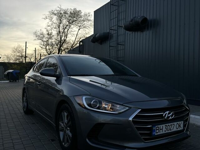 Сірий Хендай Елантра, об'ємом двигуна 2 л та пробігом 160 тис. км за 12800 $, фото 1 на Automoto.ua