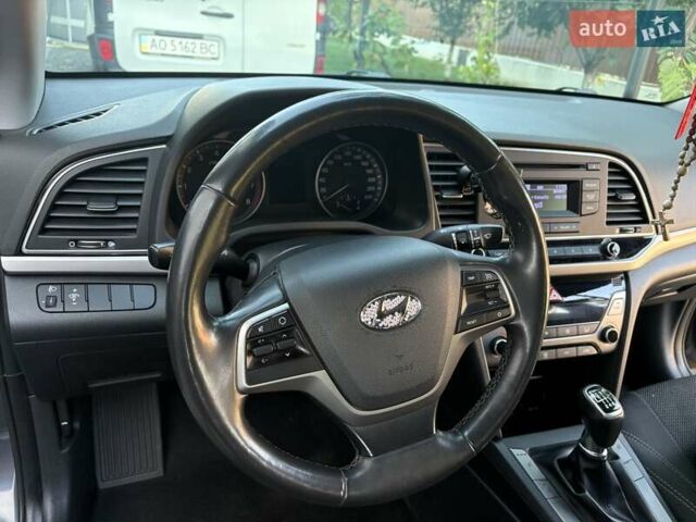 Серый Хендай Элантра, объемом двигателя 1.59 л и пробегом 92 тыс. км за 11000 $, фото 11 на Automoto.ua