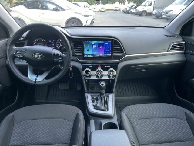 Серый Хендай Элантра, объемом двигателя 2 л и пробегом 96 тыс. км за 12399 $, фото 14 на Automoto.ua