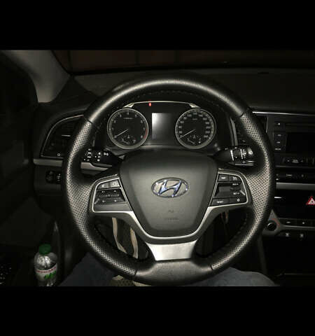 Серый Хендай Элантра, объемом двигателя 2 л и пробегом 183 тыс. км за 15000 $, фото 29 на Automoto.ua