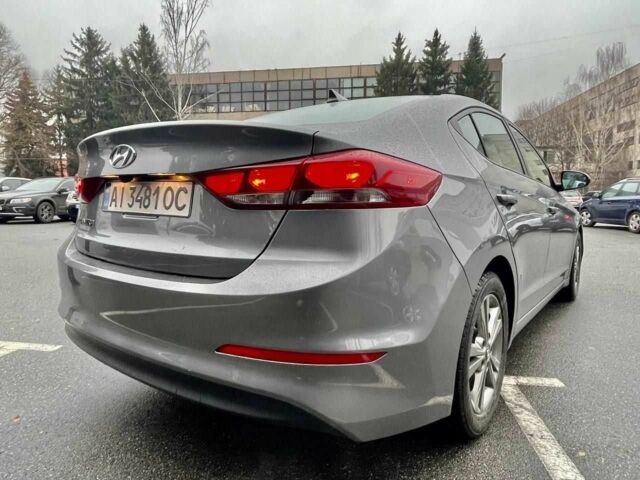 Серый Хендай Элантра, объемом двигателя 2 л и пробегом 66 тыс. км за 10500 $, фото 5 на Automoto.ua