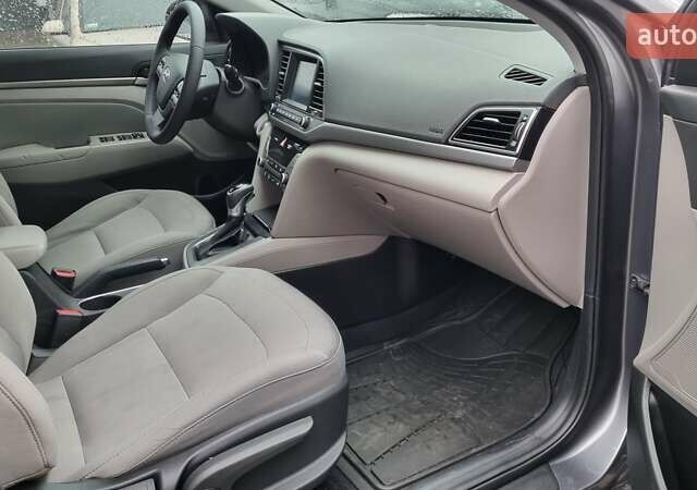 Серый Хендай Элантра, объемом двигателя 2 л и пробегом 89 тыс. км за 11100 $, фото 20 на Automoto.ua