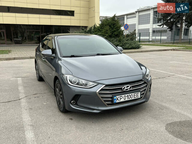 Серый Хендай Элантра, объемом двигателя 1.98 л и пробегом 128 тыс. км за 12500 $, фото 1 на Automoto.ua