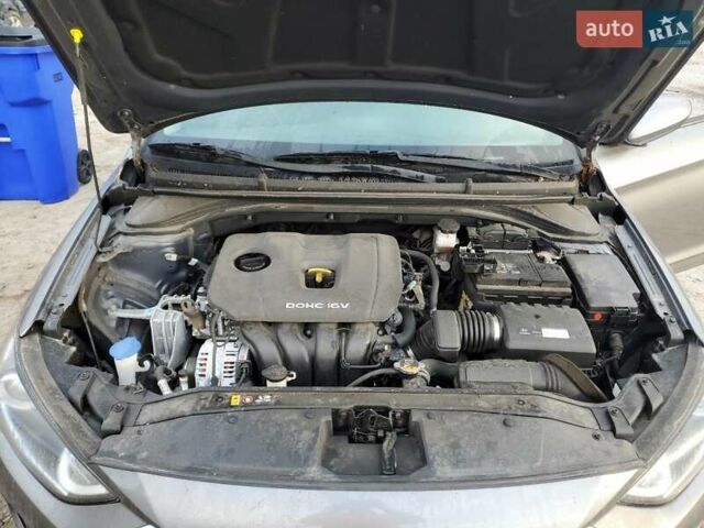 Хендай Элантра 2018 в Львове на Automoto.ua Серый Хендай Элантра, объемом двигателя 2 л и пробегом 72 тыс. км за 2200 $, фото 10 на Automoto.ua