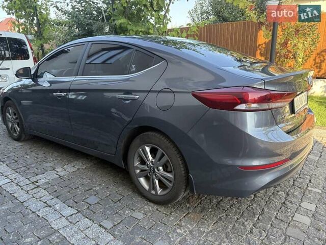 Серый Хендай Элантра, объемом двигателя 1.59 л и пробегом 92 тыс. км за 11000 $, фото 9 на Automoto.ua