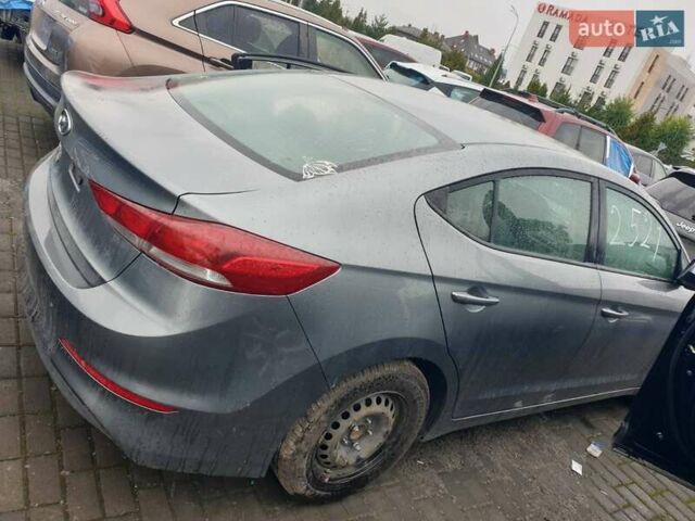 Сірий Хендай Елантра, об'ємом двигуна 2 л та пробігом 110 тис. км за 10300 $, фото 1 на Automoto.ua