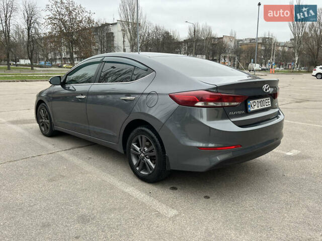 Серый Хендай Элантра, объемом двигателя 1.98 л и пробегом 128 тыс. км за 12500 $, фото 6 на Automoto.ua