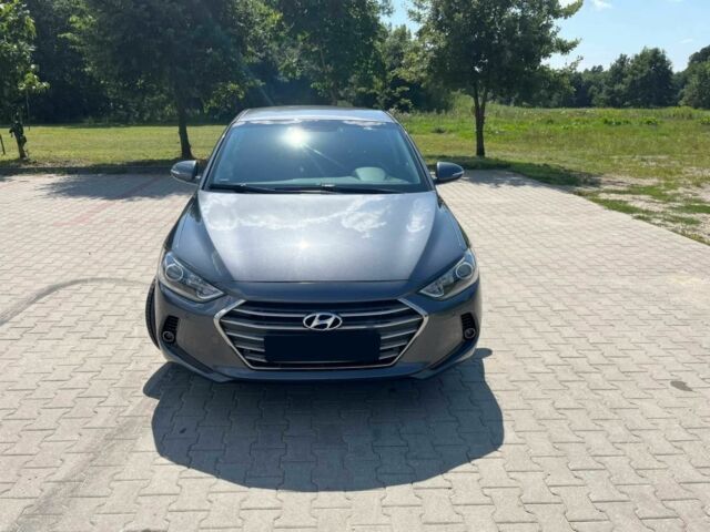 Серый Хендай Элантра, объемом двигателя 1.6 л и пробегом 32 тыс. км за 8000 $, фото 1 на Automoto.ua