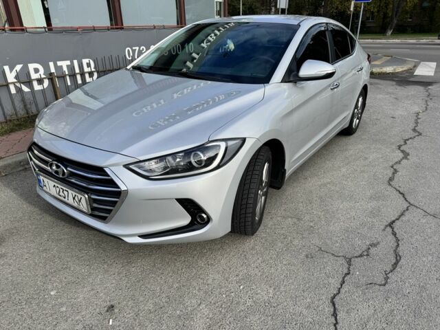 Хендай Элантра 2018 в Борисполе на Automoto.ua Серый Хендай Элантра, объемом двигателя 1.6 л и пробегом 135 тыс. км за 13500 $, фото 1 на Automoto.ua