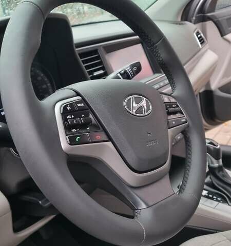 Серый Хендай Элантра, объемом двигателя 2 л и пробегом 89 тыс. км за 11100 $, фото 14 на Automoto.ua