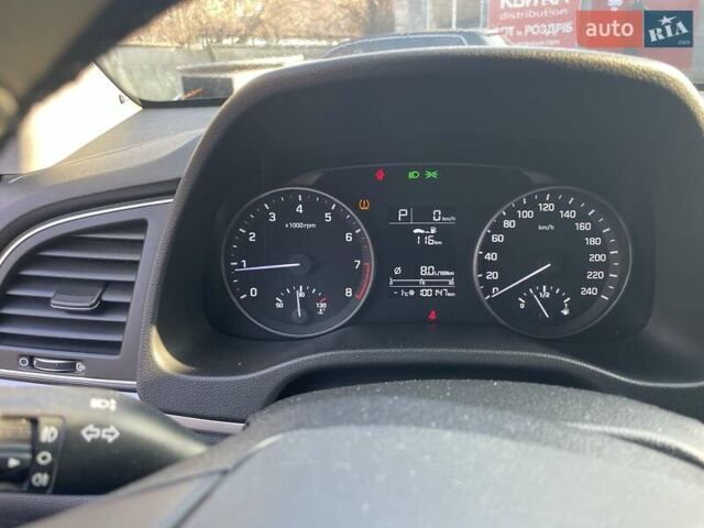 Сірий Хендай Елантра, об'ємом двигуна 1.6 л та пробігом 127 тис. км за 14400 $, фото 17 на Automoto.ua