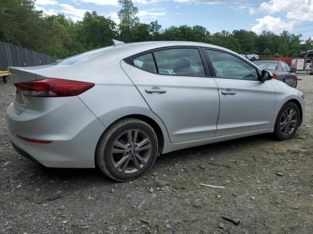 Серый Хендай Элантра, объемом двигателя 2 л и пробегом 62 тыс. км за 2500 $, фото 4 на Automoto.ua