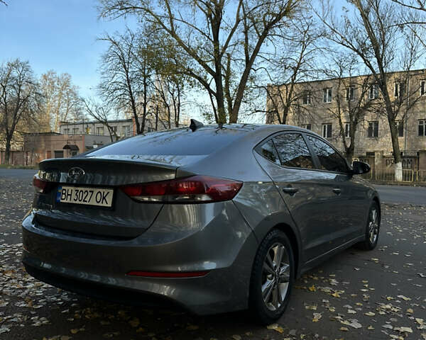 Сірий Хендай Елантра, об'ємом двигуна 2 л та пробігом 160 тис. км за 12800 $, фото 23 на Automoto.ua