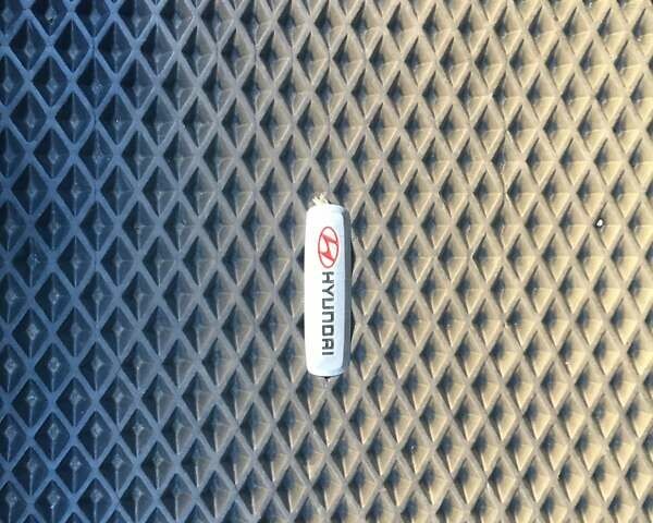 Серый Хендай Элантра, объемом двигателя 2 л и пробегом 183 тыс. км за 15000 $, фото 36 на Automoto.ua