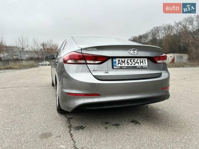 Серый Хендай Элантра, объемом двигателя 2 л и пробегом 175 тыс. км за 11200 $, фото 17 на Automoto.ua