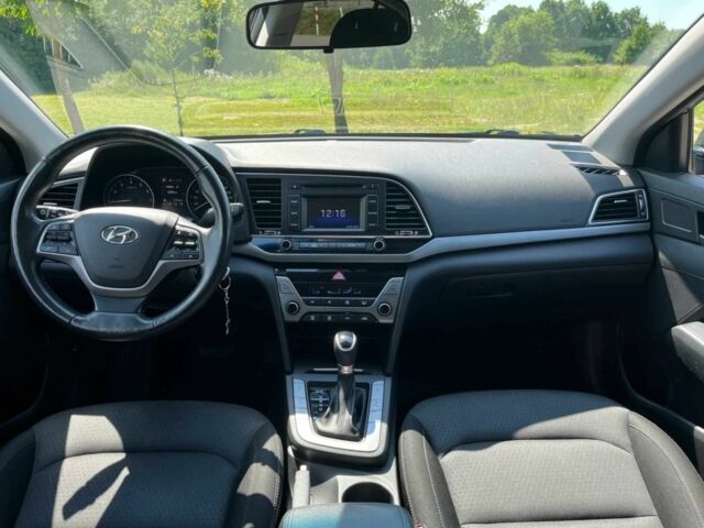 Серый Хендай Элантра, объемом двигателя 1.6 л и пробегом 32 тыс. км за 8000 $, фото 9 на Automoto.ua