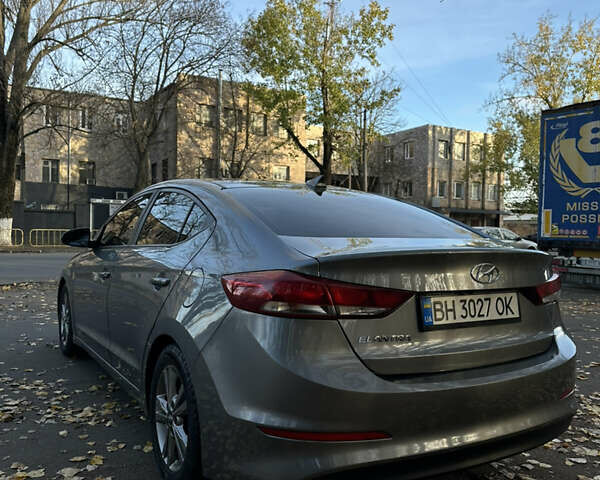 Сірий Хендай Елантра, об'ємом двигуна 2 л та пробігом 160 тис. км за 12800 $, фото 22 на Automoto.ua
