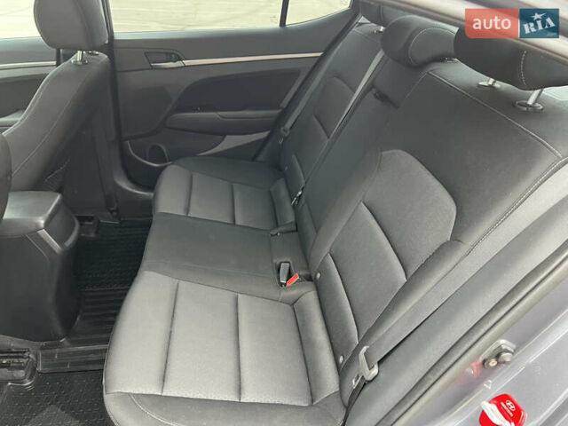Серый Хендай Элантра, объемом двигателя 1.98 л и пробегом 128 тыс. км за 12500 $, фото 21 на Automoto.ua