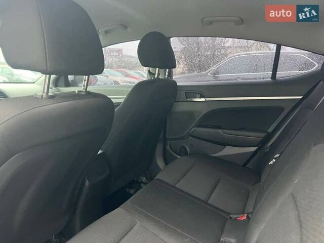 Серый Хендай Элантра, объемом двигателя 2 л и пробегом 62 тыс. км за 14800 $, фото 16 на Automoto.ua