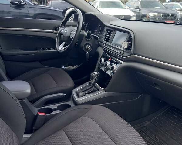 Серый Хендай Элантра, объемом двигателя 1.59 л и пробегом 108 тыс. км за 14500 $, фото 14 на Automoto.ua