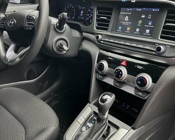 Серый Хендай Элантра, объемом двигателя 2 л и пробегом 62 тыс. км за 14700 $, фото 23 на Automoto.ua