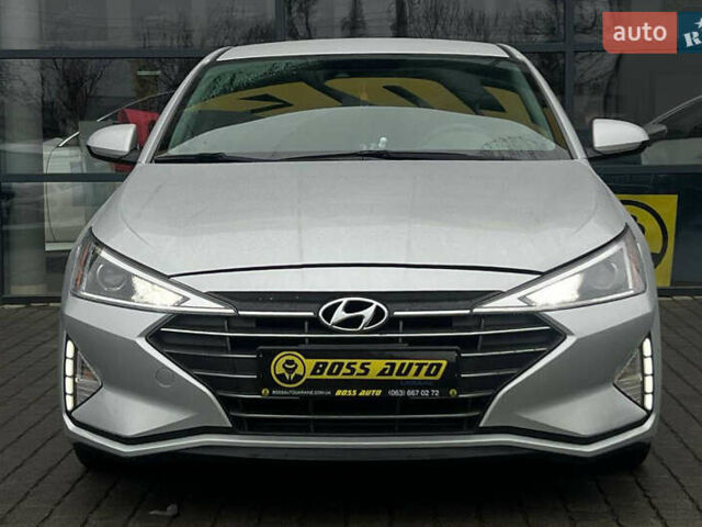 Серый Хендай Элантра, объемом двигателя 2 л и пробегом 62 тыс. км за 14800 $, фото 1 на Automoto.ua