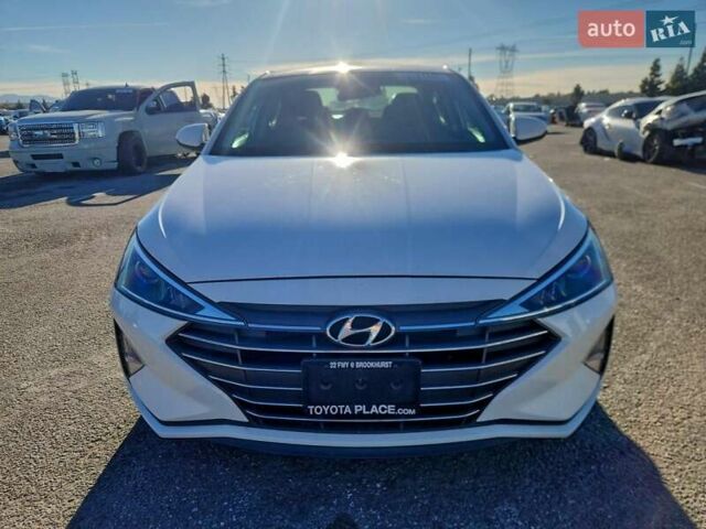 Сірий Хендай Елантра, об'ємом двигуна 2 л та пробігом 70 тис. км за 1500 $, фото 4 на Automoto.ua