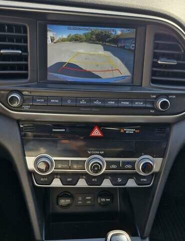 Серый Хендай Элантра, объемом двигателя 2 л и пробегом 90 тыс. км за 15000 $, фото 14 на Automoto.ua