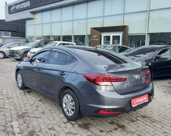 Серый Хендай Элантра, объемом двигателя 1.59 л и пробегом 108 тыс. км за 14500 $, фото 7 на Automoto.ua