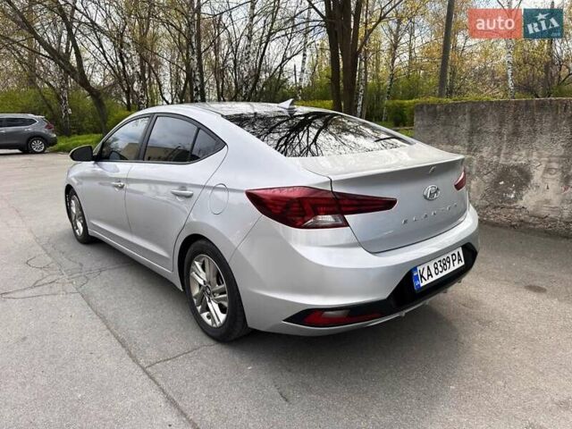 Серый Хендай Элантра, объемом двигателя 2 л и пробегом 132 тыс. км за 12700 $, фото 33 на Automoto.ua