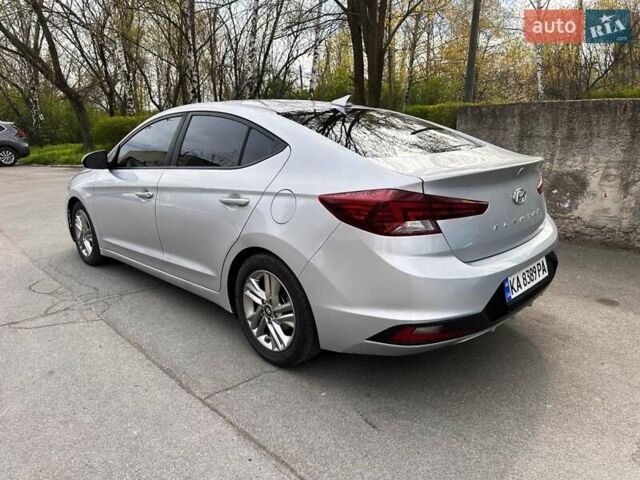 Серый Хендай Элантра, объемом двигателя 2 л и пробегом 132 тыс. км за 12700 $, фото 34 на Automoto.ua