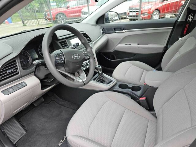 Серый Хендай Элантра, объемом двигателя 2 л и пробегом 24 тыс. км за 16100 $, фото 8 на Automoto.ua