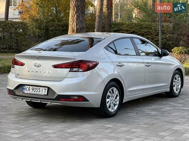 Серый Хендай Элантра, объемом двигателя 2 л и пробегом 92 тыс. км за 12900 $, фото 16 на Automoto.ua
