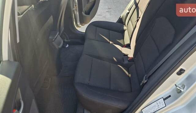 Серый Хендай Элантра, объемом двигателя 2 л и пробегом 90 тыс. км за 15000 $, фото 10 на Automoto.ua